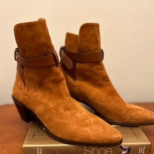 Frame suede booties